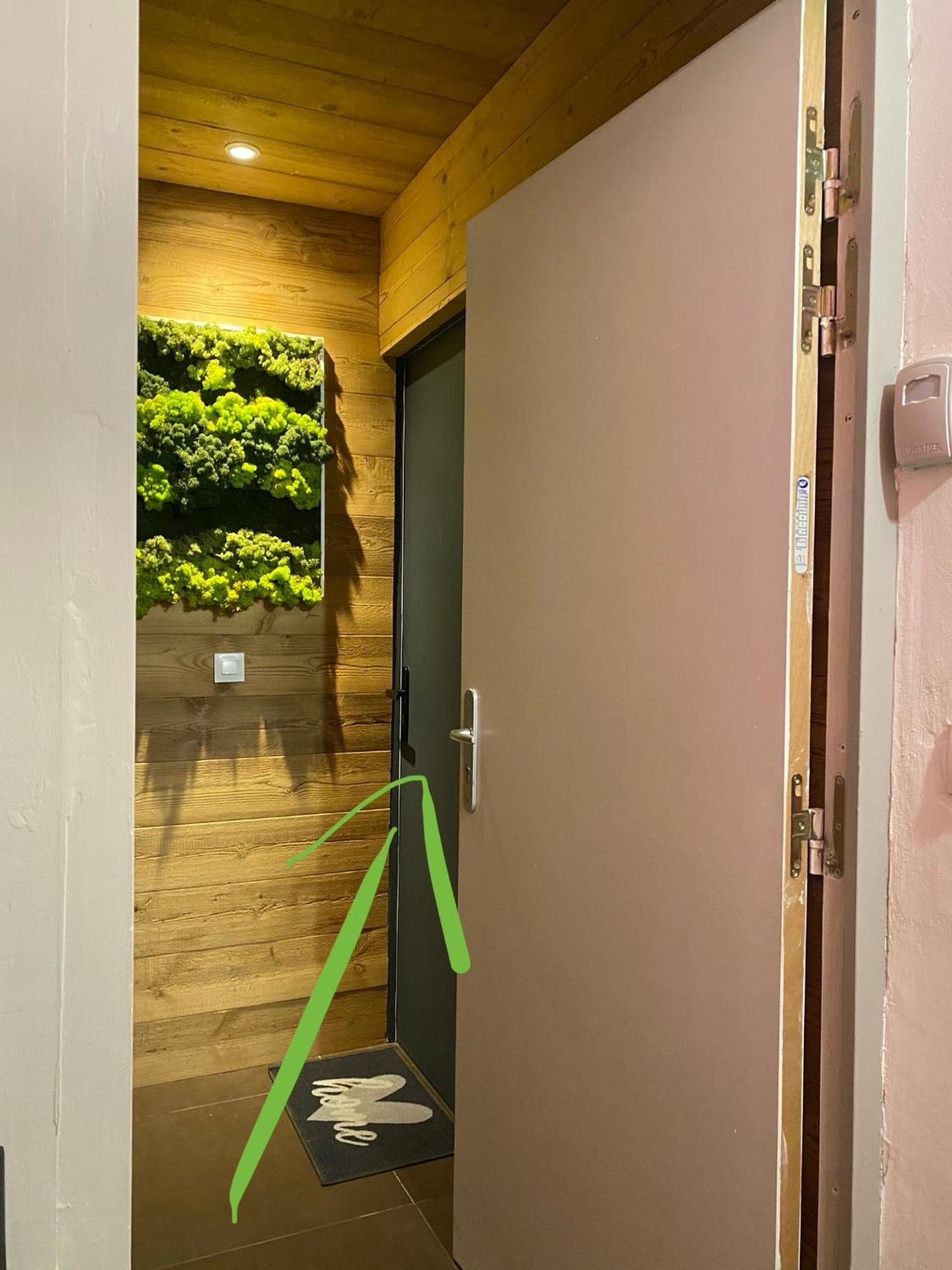 סברן Hypercentre 80M2, A Deux Pas Du Chateau Des Rohan מראה חיצוני תמונה